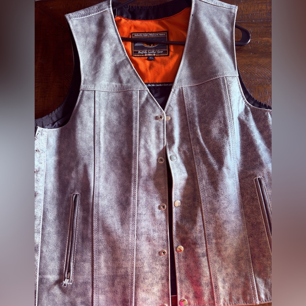Men's Silver Vest